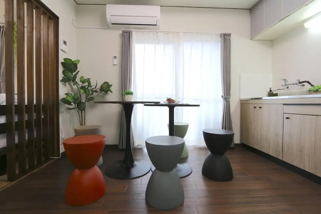 Апартаменты Guest House Kuromon403,徒歩すぐ黒門市場,難波,道頓堀近く Осака Япония